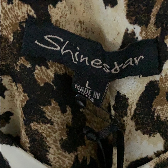 NWT Leopard Print Double-V Tank - Picture 3 of 3